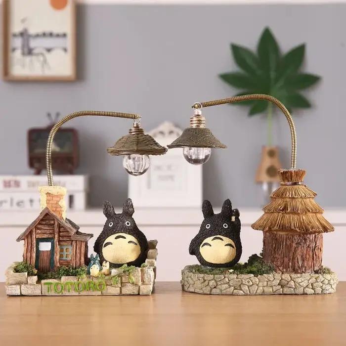 Créativité LED lampe de bureau Anime Totoro dessin animé avec ampoules veilleuse pour chambre chevet