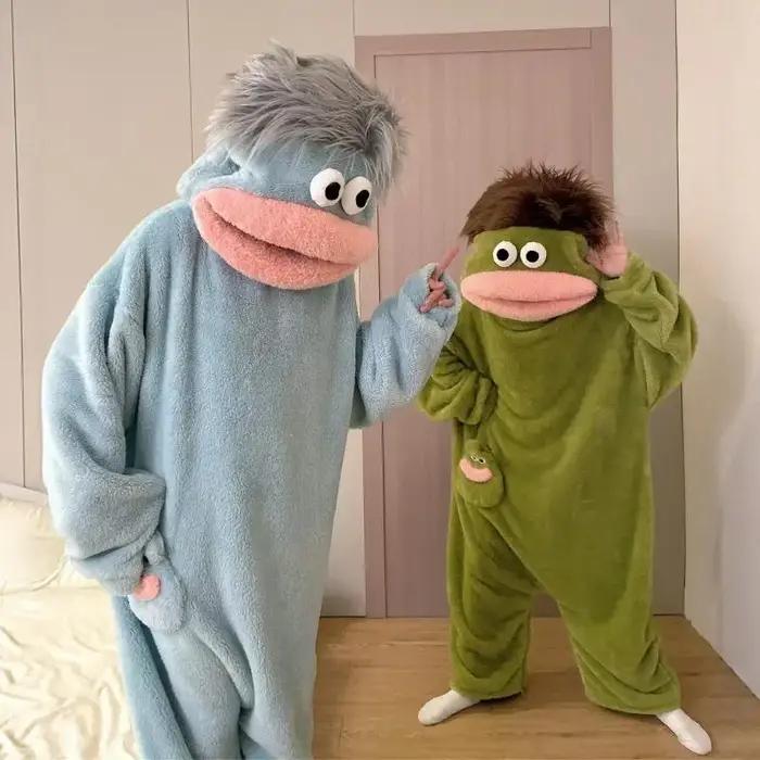 Pyjama de dessin animé automne-hiver pour couple, combinaison fantaisie à capuche monstre à bouche é
