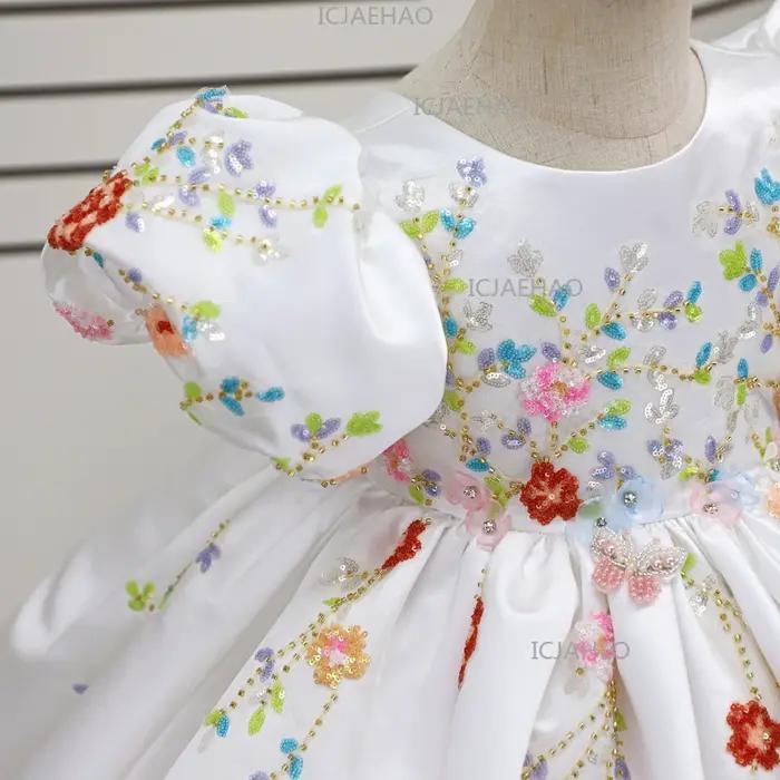 Robe de princesse blanche faite main avec appliques pour enfants, tenue de cérémonie pour filles, id
