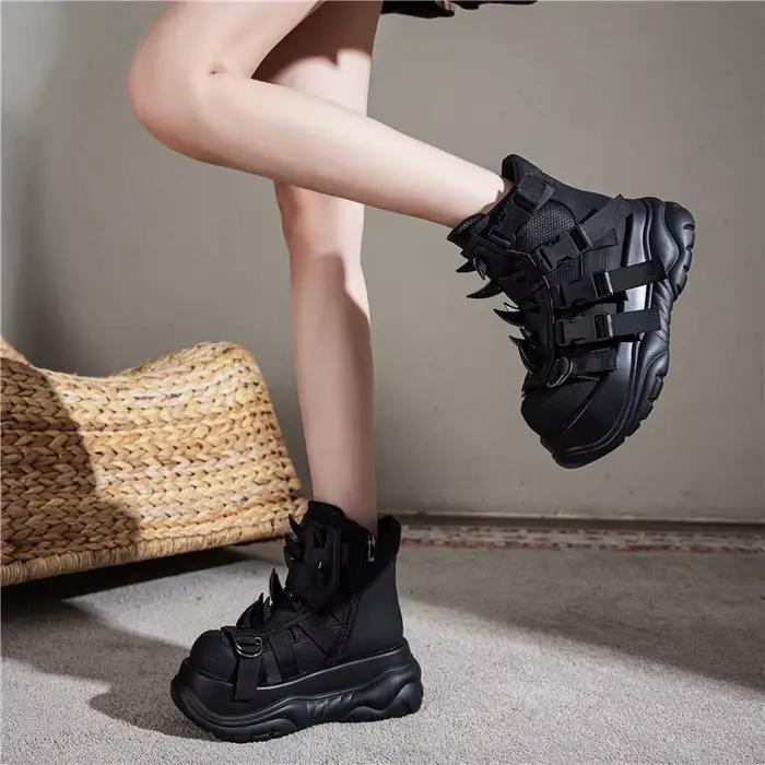 2025 nouvelles femmes Punk Rivet Muffin plate-forme sport rétro Rivets bottes courtes en métal lourd