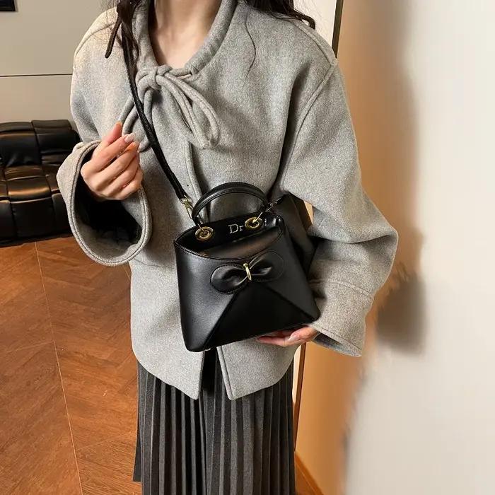 Sacs à langer chics et élégants pour femmes, sac à bandoulière classique minimaliste, sac de navette