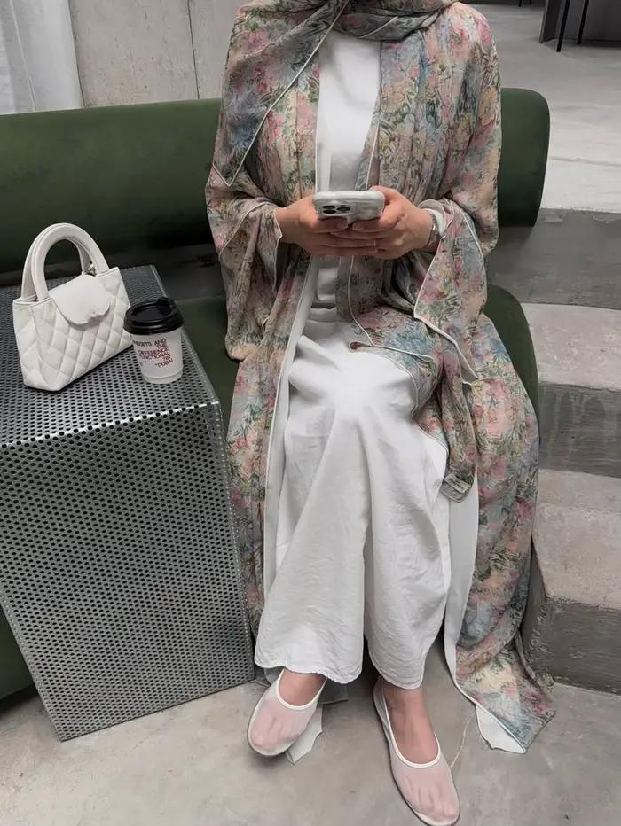 Cardigan traditionnel arabe élégant du moyen-orient, Robe Abaya à manches longues et imprimé Floral