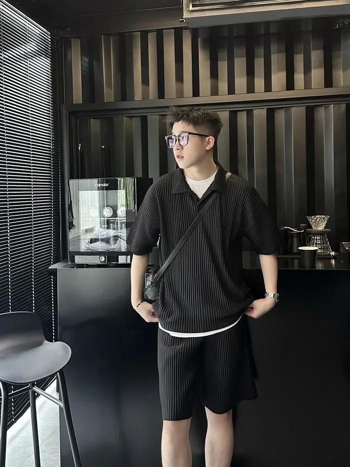 Polo plissé japonais Miyake pour homme, décontracté, ample, col à revers, manches courtes, haut quot