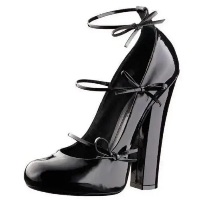 Chaussures à talons hauts en cuir verni avec nœud papillon Arden Furtado, bout rond, talons épais, e