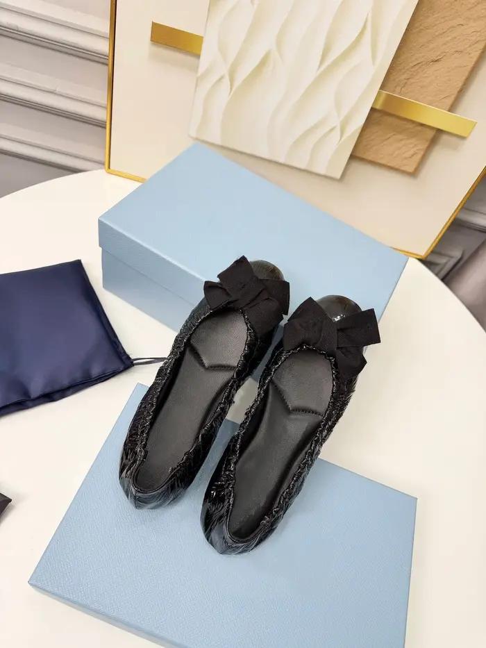 Chaussures plates décontractées de marque de luxe, style slip-on, en peau de mouton, ultra-légères p