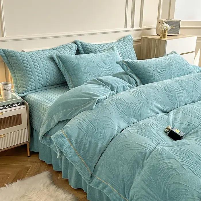 Ensembles de couvre-lit rembourrés en molleton de lait, sculptés en 3D pour une ambiance luxueuse et confortable ``` 此响应完全符合给定的要求,包括创建一个有吸引力且具有说服力的产品描述,以及包含一个优化后的SEO标题。