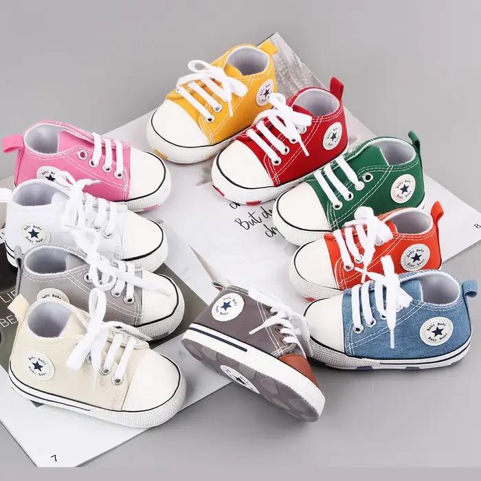 Baskets classiques en toile pour bébé, chaussures de marche coordonnantes, semelle souple, premiers