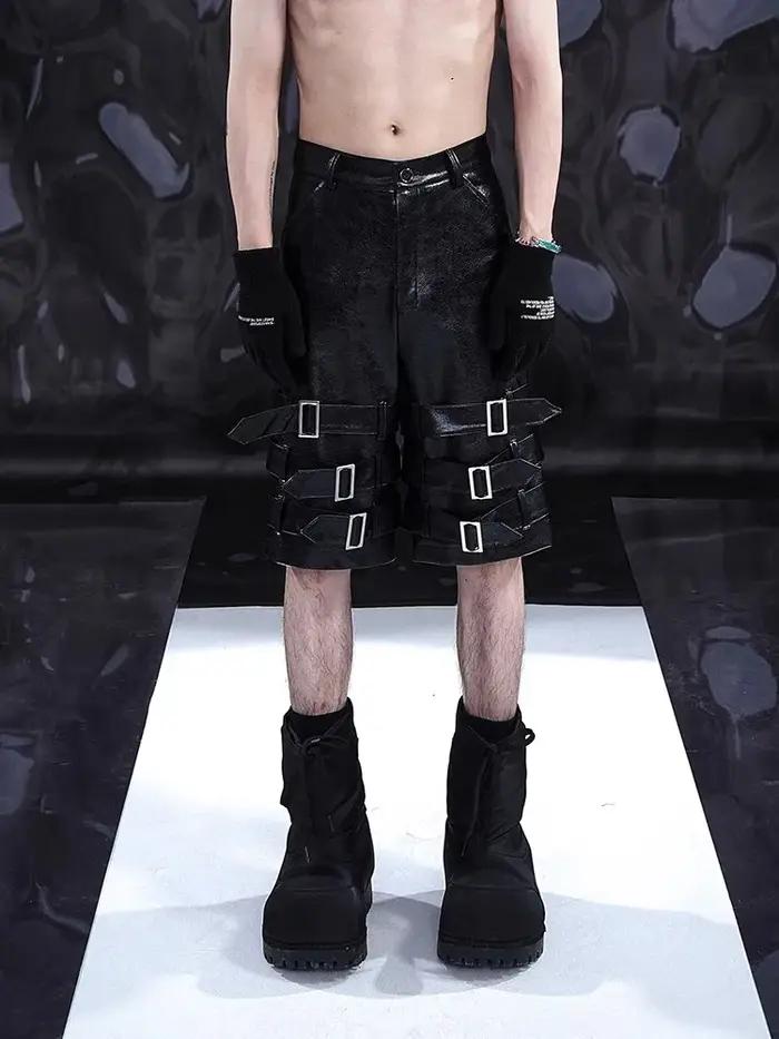 Mauroicardi printemps été noir Pu cuir Shorts pour hommes avec de nombreuses ceintures hommes avec t