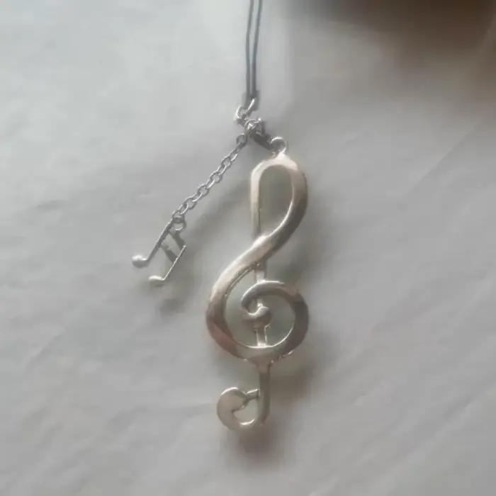 Vibrant clés anneau Musical Note Pendant Élégant Note musique élégante Accessoire Accessoire Mignon