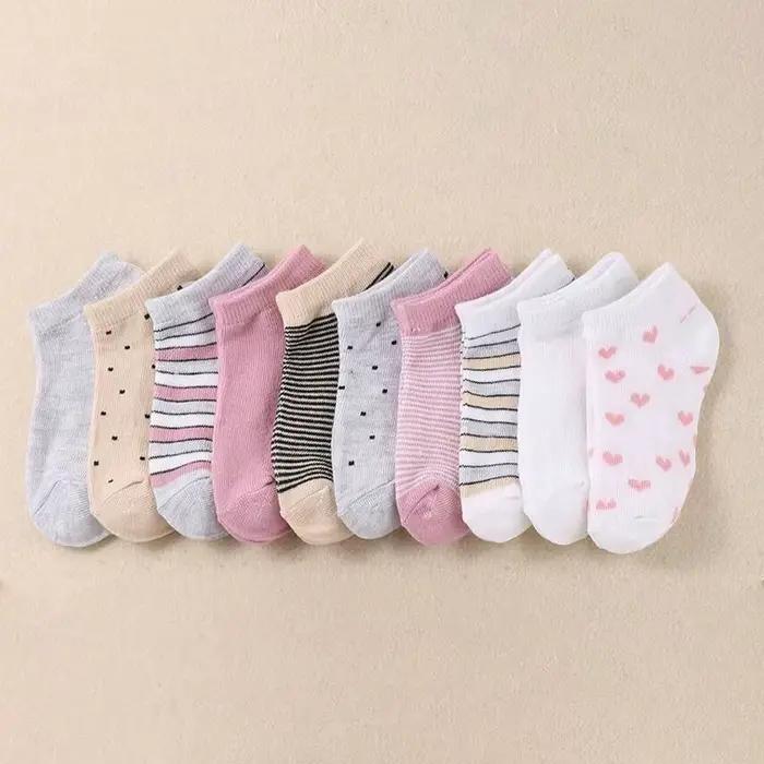 10 paires de chaussettes adorables pour enfants – chaussettes confortables adaptées aux garçons et a