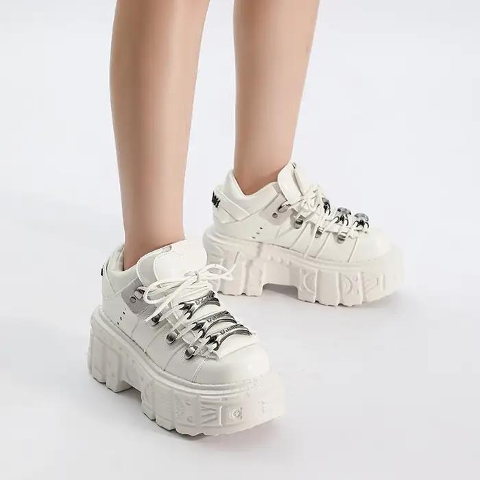 2026 gothique cheville Rock bottes femme baskets nouveau Style Punk femmes chaussures à lacets talon