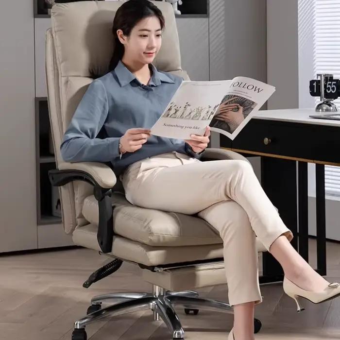 Chaise de bureau ergonomique moderne en cuir inclinable pour hommes et femmes luxe et confort mobilier de bureau occasions spéciales