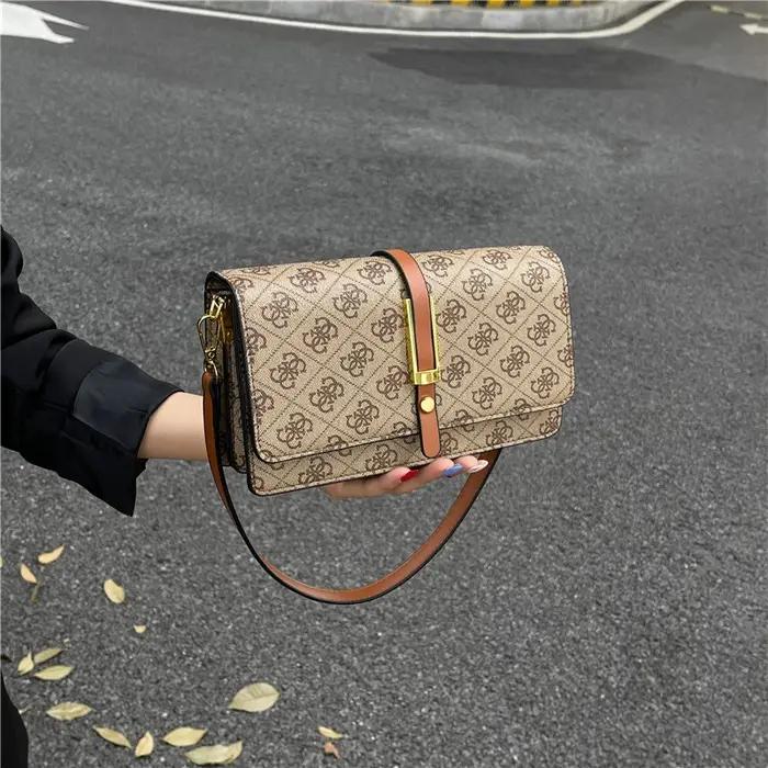 Sac à bandoulière en cuir de luxe pour femme, design classique haut de gamme, tendance parisienne, s
