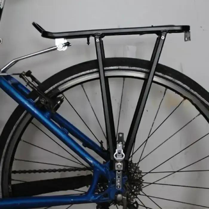 Porte-bagages pour vélo de route support sacoches accessoire cyclisme confortable et sécuritaire pour déplacements quotidiens et randonnées